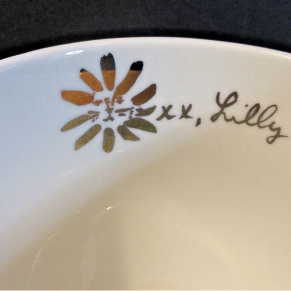 Lilly Pulitzer Blue Floral Ceramic Gold Handle Large Coffee Tea Mug Cup - 12 Oz. - Picture 5 of 6